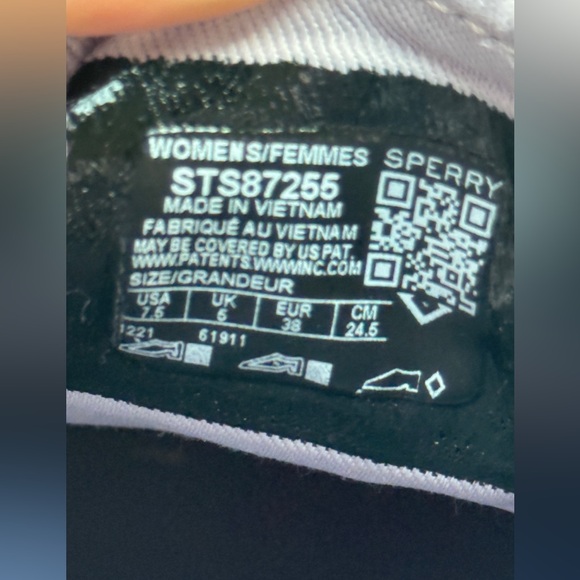 Sperry Shoes - Picture 5 of 5